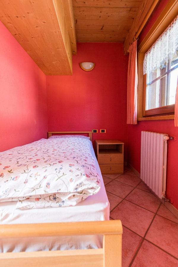 Baita Miralago - Appartamenti Abar Ливиньо Экстерьер фото